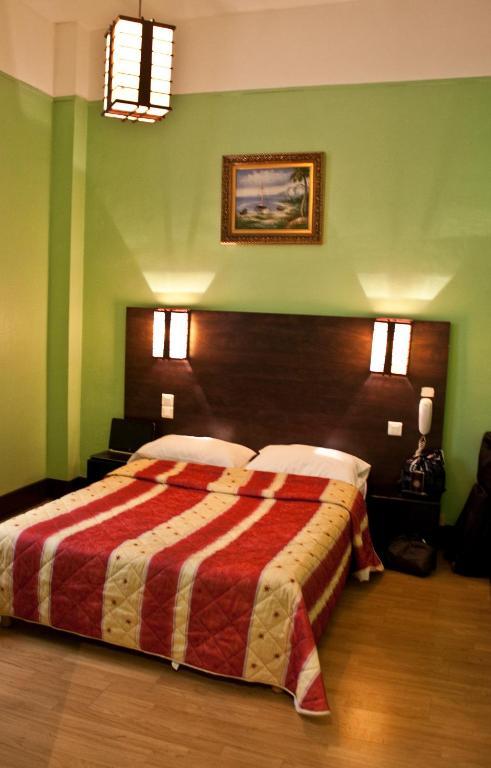 Cambrai Hotel