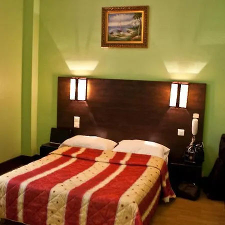 Cambrai Hotel